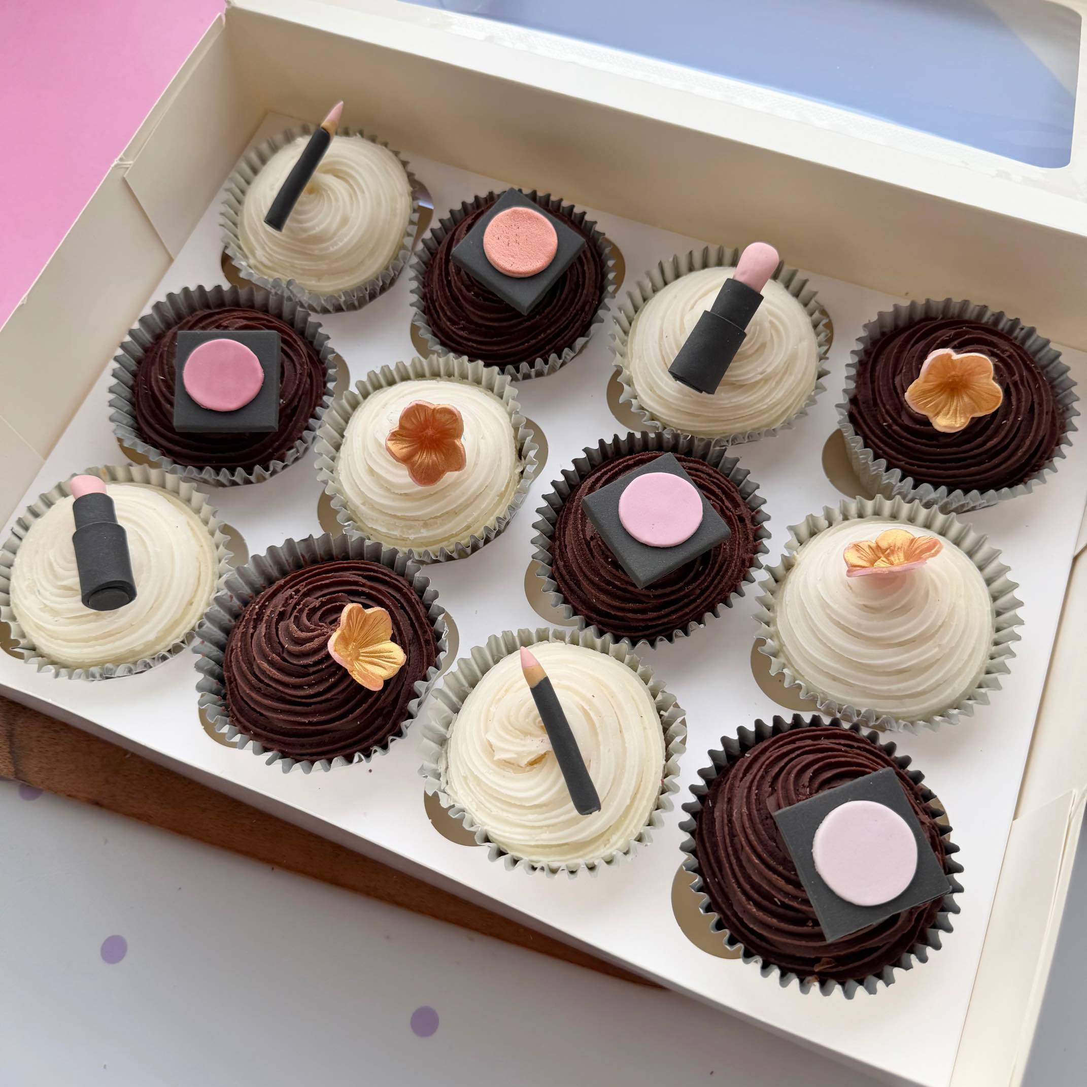 Make Up Box
