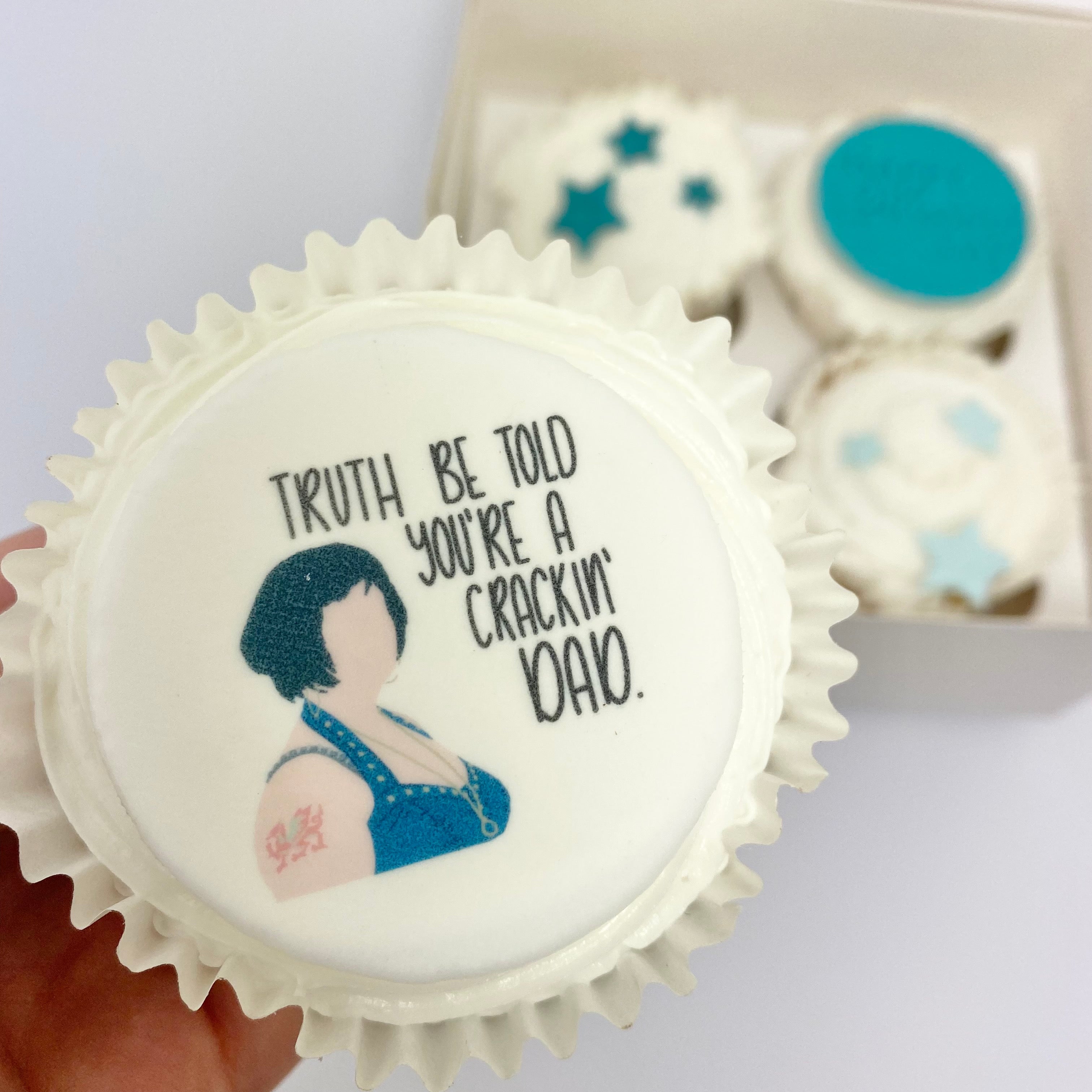 Crackin' Dad Cupcakes